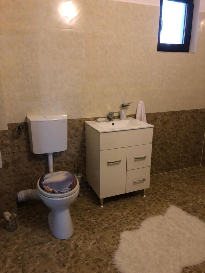 Adelina Apartman Schitu Kültér fotó